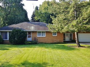 570 Spencer St, Benton Harbor, MI 49022
