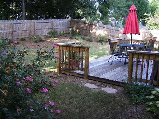 4th image of 2481 Lakebrooke Dr
