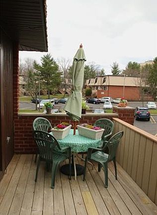 2nd image of 49 Heritage Dr Unit 49A