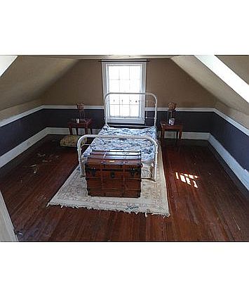 3rd image of 133 Shady Ct