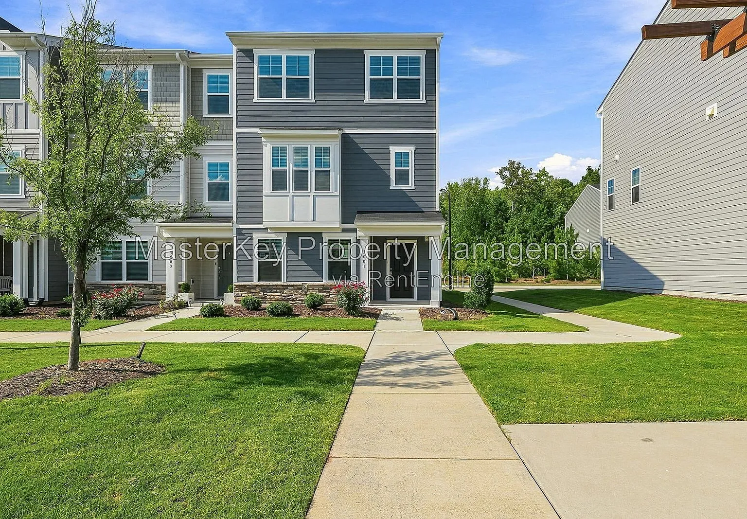 4 bed, 3.5 bath, 2395 sqft, $2,295 — Photo 1