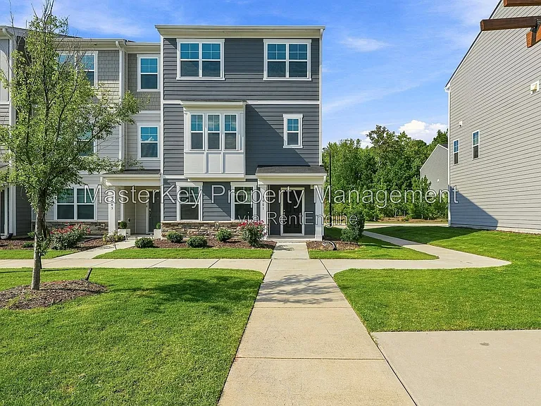 3001 Brellon Ln — Photo 1