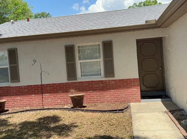1916 Montego Ct, Oldsmar, FL 34677