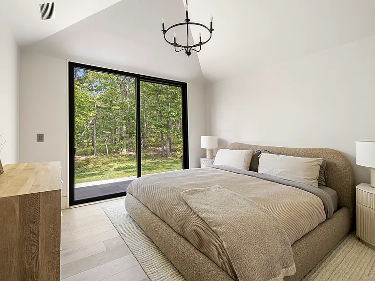 544 Wainscott Northwest Rd — Photo 25