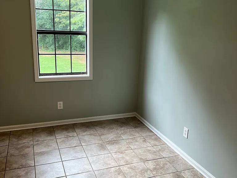 59 Evergreen Ln — Photo 7