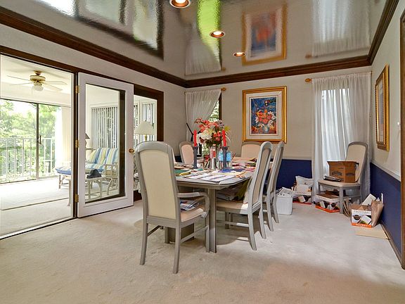 Large Entertaining Sized Dining Room