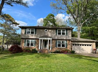 11403 Crestfield Dr SE, Huntsville, AL 35803