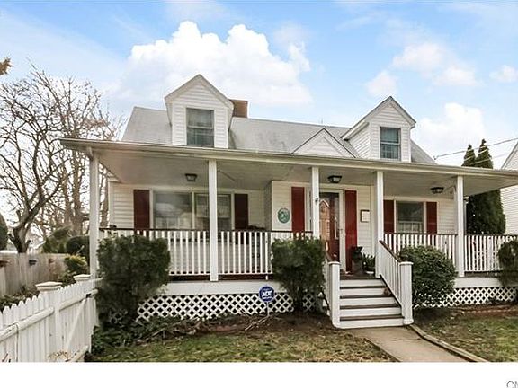 4th image of 29 Harbor Ave