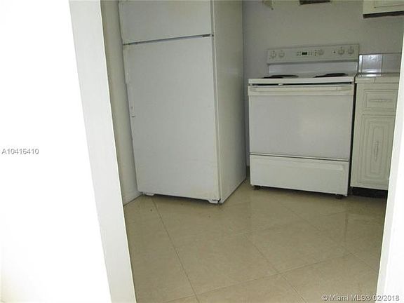 2nd image of 496 NW 165th St APT D611