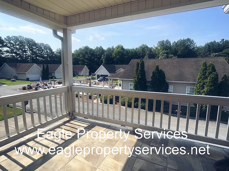 1527 Ashton Woods Way — Photo 2