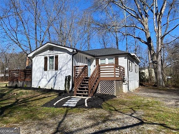 4th image of 225 Ithica Gin Rd