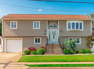147 Mott St, Oceanside, NY