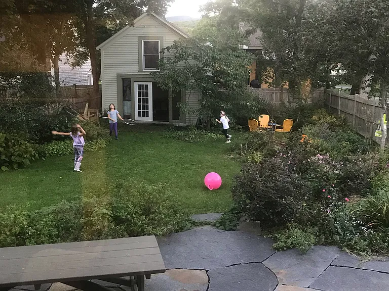 86 Linden St — Photo 34