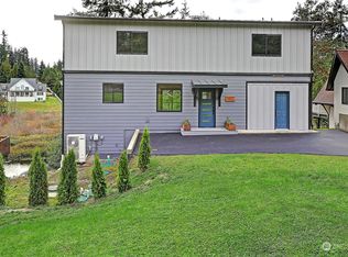 1825 Lake Dr, Camano Island, WA