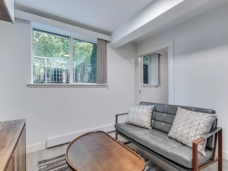 1168 Pendrell St #105 — Photo 8