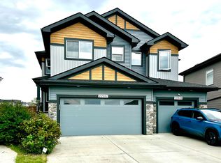 20947 95th Ave NW, Edmonton, AB T5T7J6