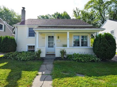 4989 Morgan Pkwy, Hamburg, NY, 14075