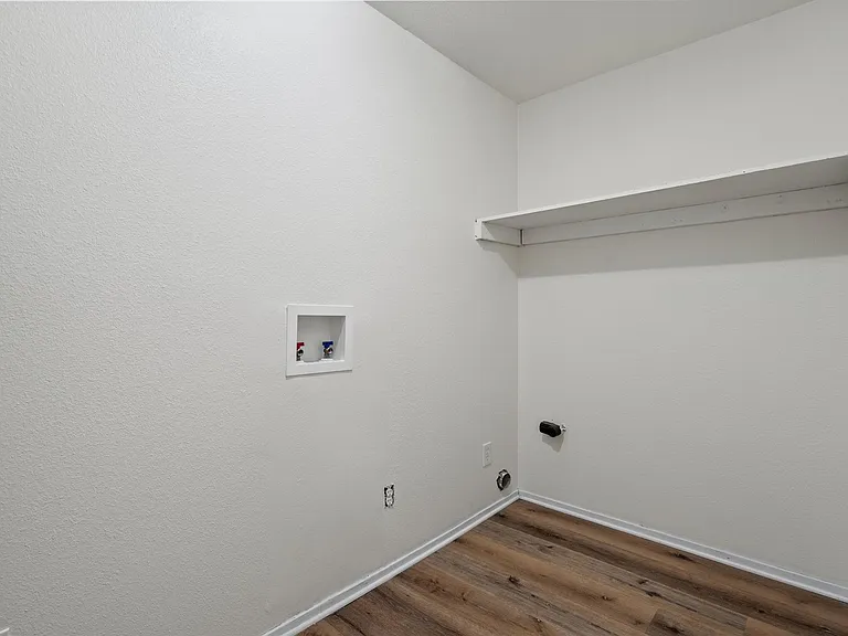 1014 FM 1441 — Photo 22