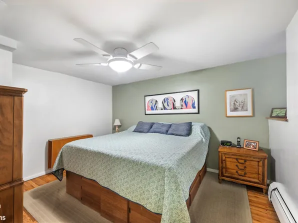 305 West 98th Street image 7 of 12