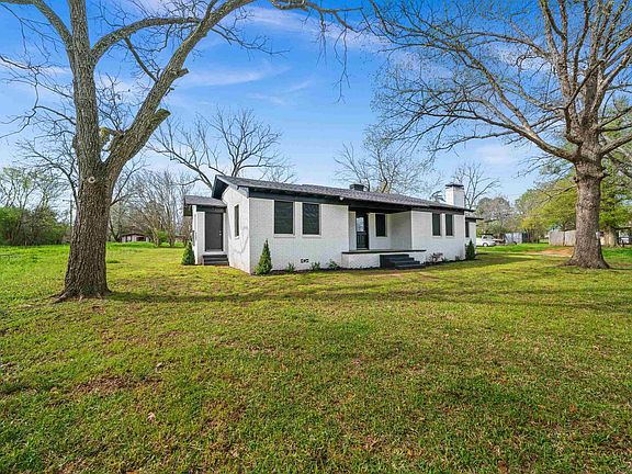 98 Wilson St, Arp, TX 75750 | MLS #24003554 | Zillow