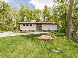 13 Rolling Ridge Rd, Windham, NH 03087