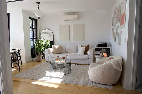 Rented by Owner | media 1