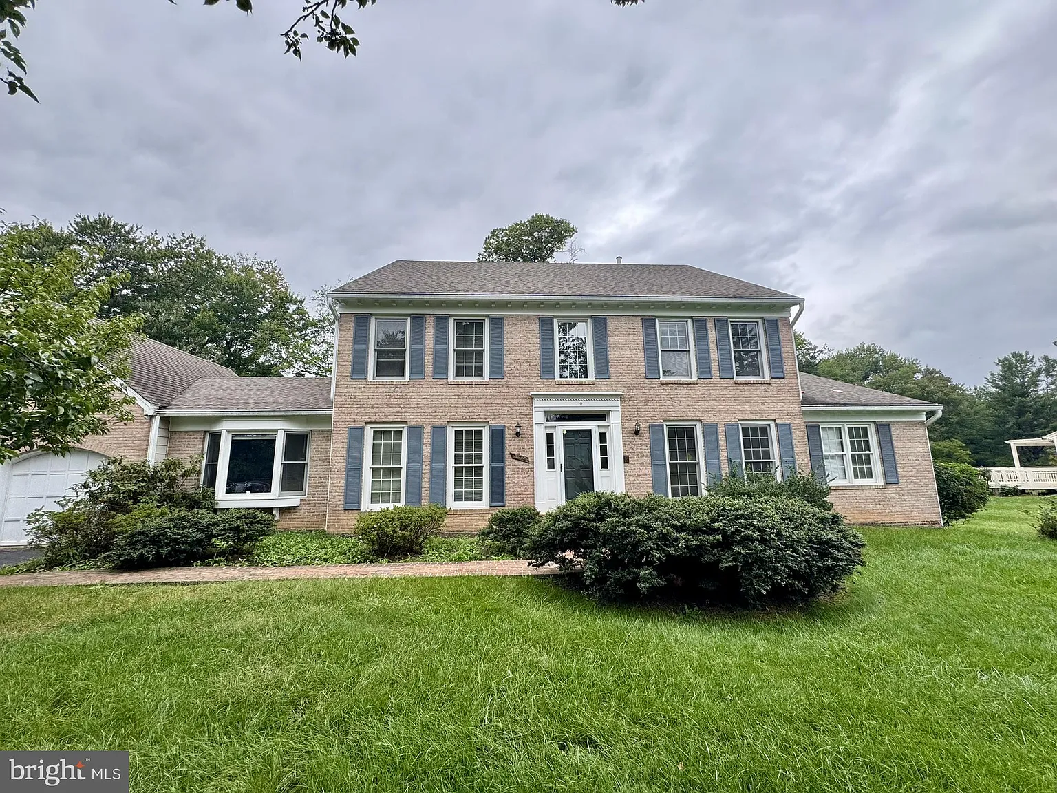 4 bed, 3.5 bath, 3514 sqft, $5,500 — Photo 1