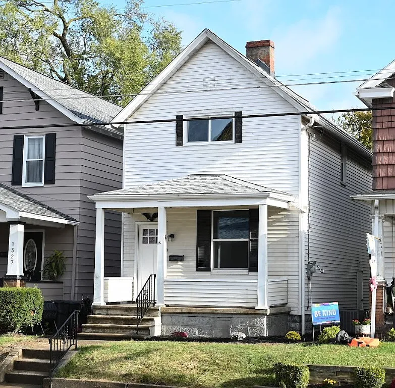 1329 Virginia Ave photo 1