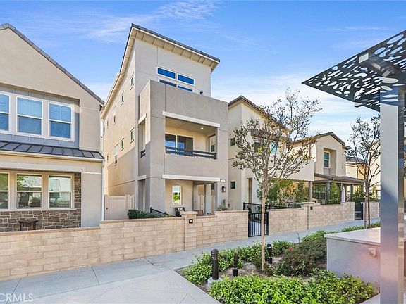 2nd image of 540 Sparrowhawk Way