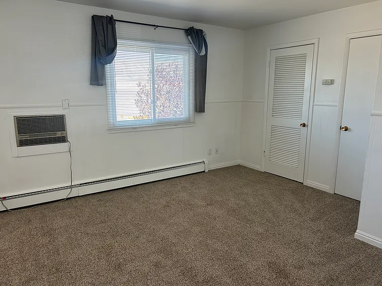 3591 Cleveland Dr #A — Photo 8