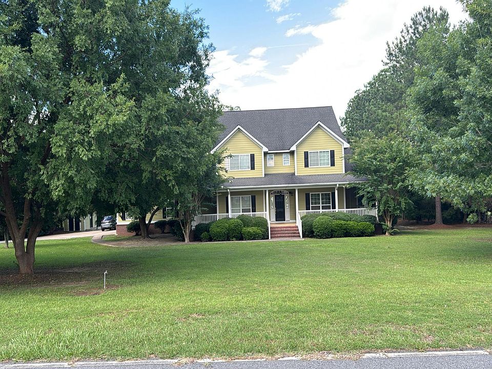 1st image of 1112 W Lake Dr