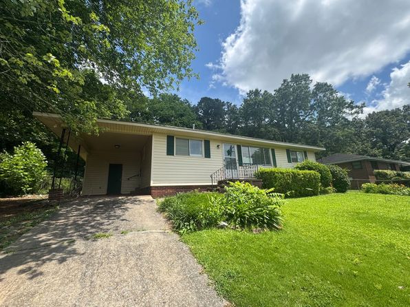 203 Alfred Ave SE
