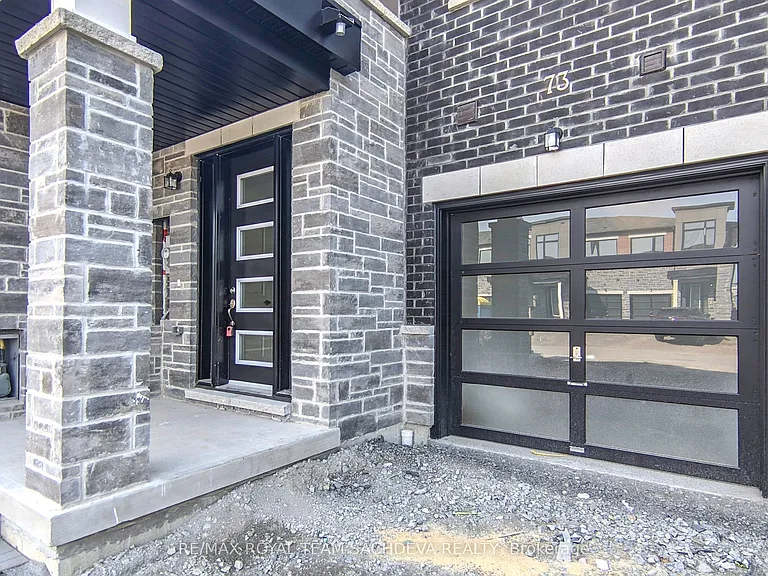 73 Pine Gate Pl — Photo 2