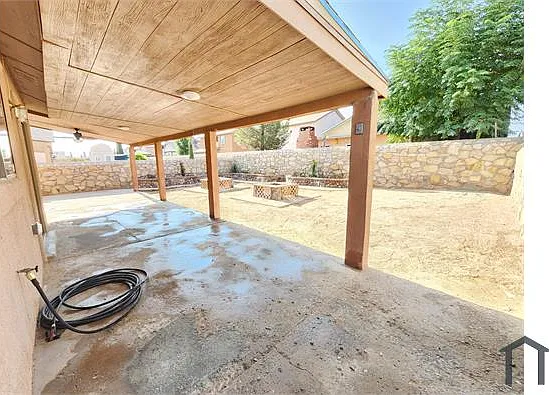 14330 Pacific Point Dr — Photo 32