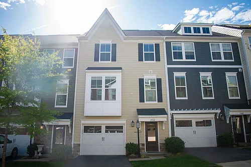2310 Avinity Ct Photo 1
