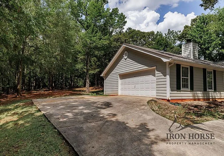 335 Oak Meadows Dr — Photo 25