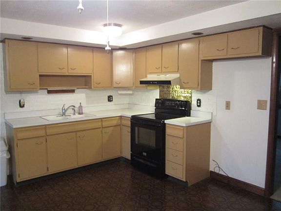 5th image of 6741 E Hanna Ave