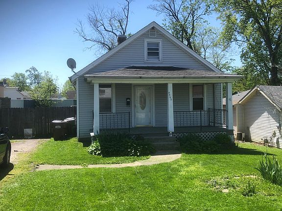 2nd image of 4463 Emerald Ave