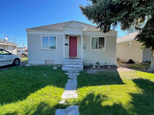 1227 Malta Ave, Burley, ID 83318