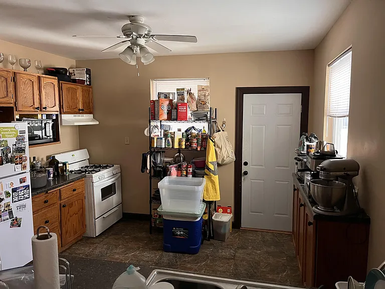 118 S Blair St #1 — Photo 8