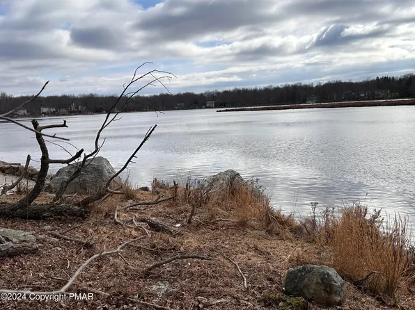 LOT 164 Waterfront Dr, Tobyhanna, PA 18466
