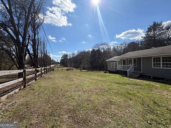 2nd image of 425 Chubbtown Rd