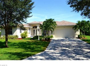 9363 Windlake Dr, Fort Myers, FL 33967