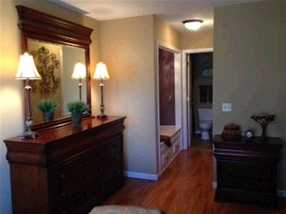 5th image of 4134 Greenglade Ct