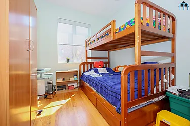 Sold by Momentum Real Estate LLC