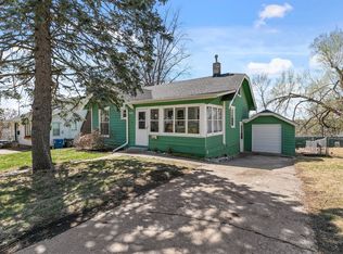 308 58th St, Des Moines, IA 50312