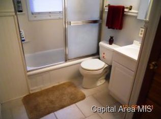 29 Gettysburg Dr, Springfield, IL 62702