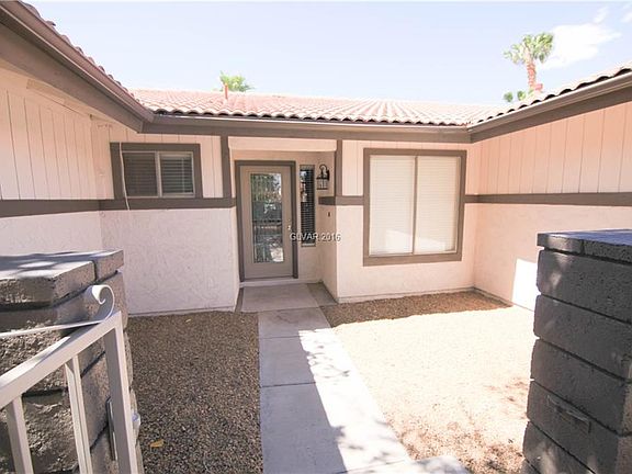 4th image of 3865 Kingfisher Way