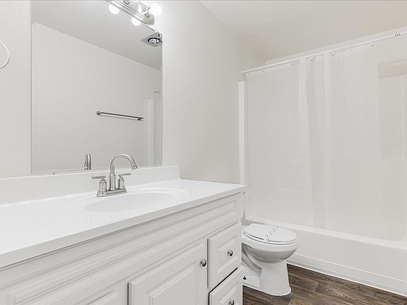 3rd image of 2599 12th St SE APT 22