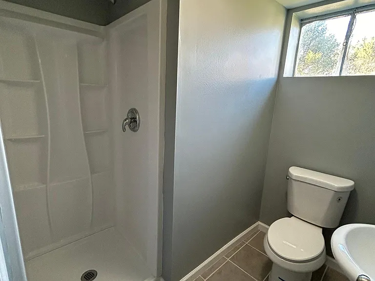 605 Kentucky Ave — Photo 11